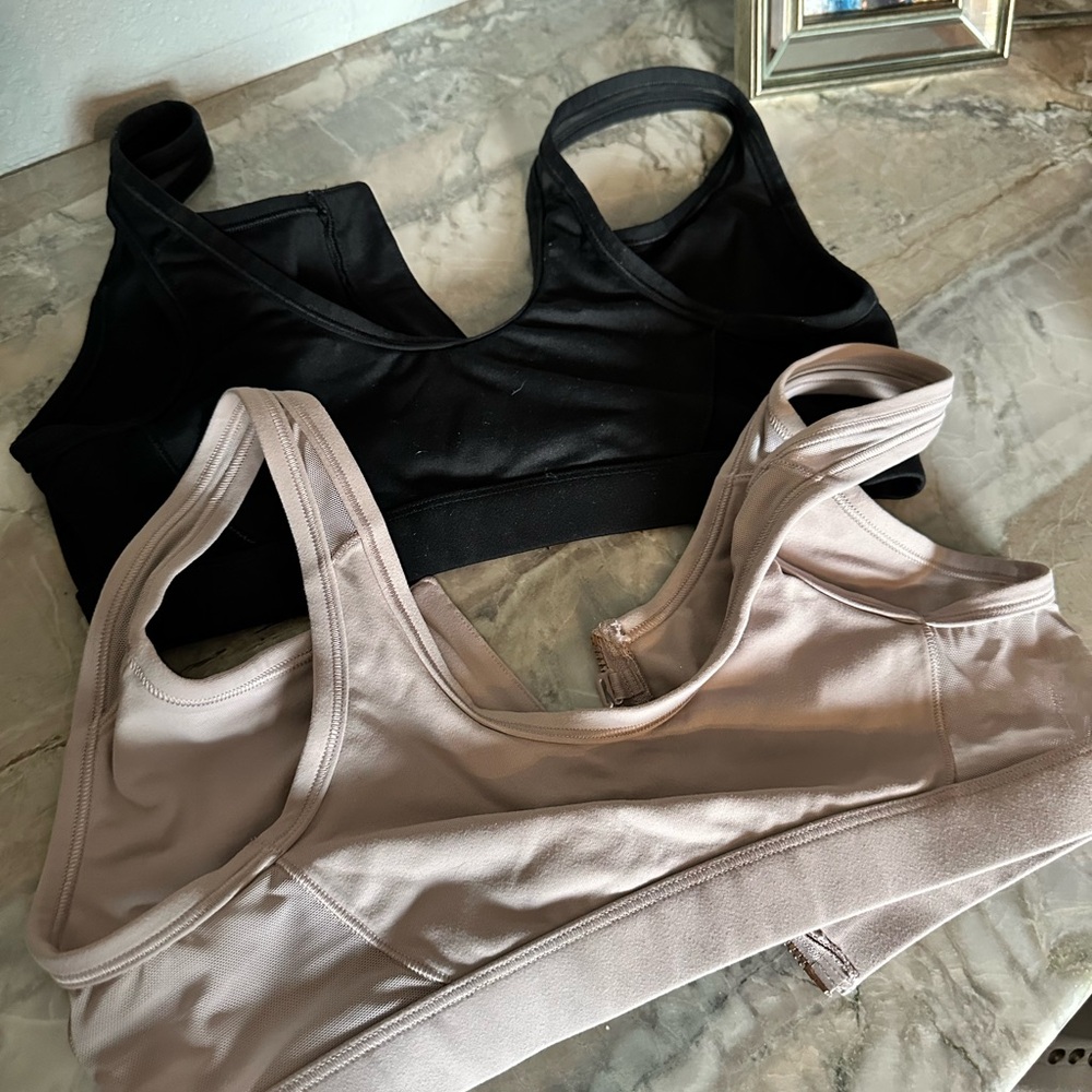 Black and Beige Sports Bras with Zipper - Picture 2 of 4